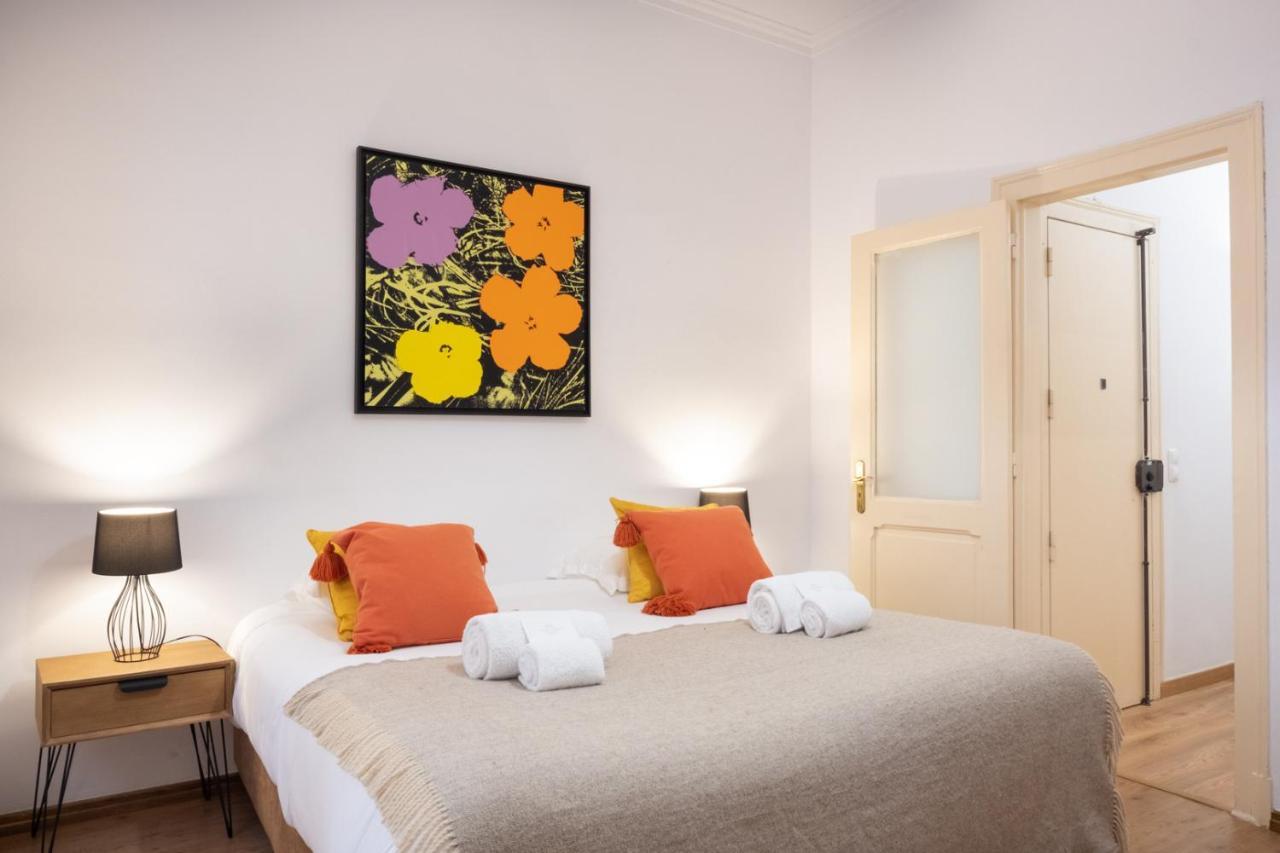 Central Apartment With Terrace By Lovelystay Lissabon Exterior foto
