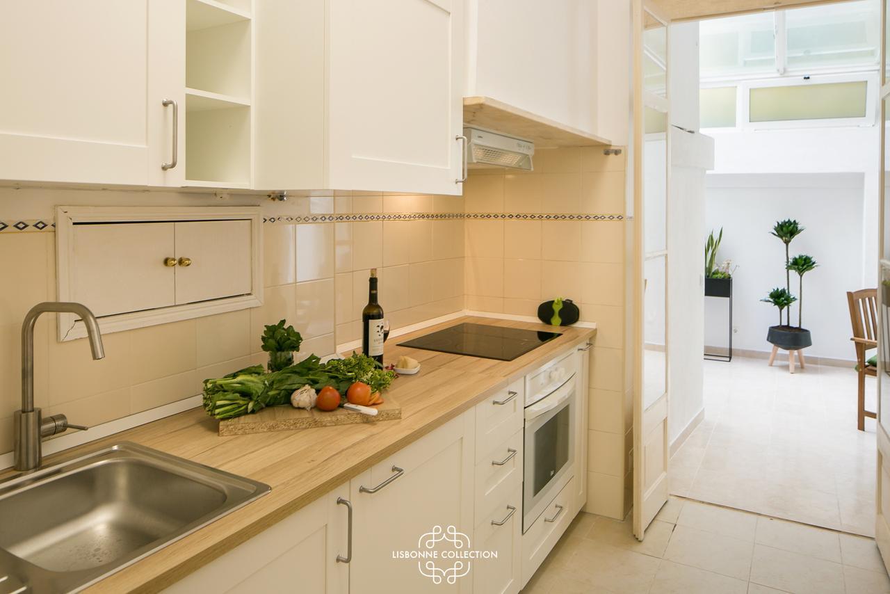 Central Apartment With Terrace By Lovelystay Lissabon Exterior foto